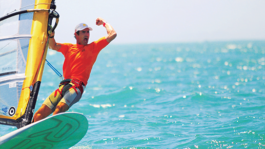 Bimba Uma história de dedicação e solidariedade ao Windsurf