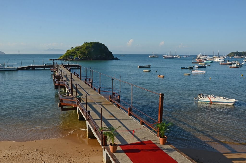 Pier no centro de Búzios é reinaugurado