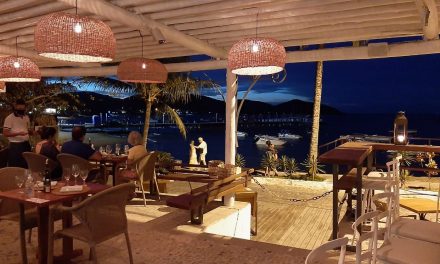 Restaurante Anexo Al Mare, novo empreendimento do Grupo BZ, inaugura na Orla Bardot com menu de frutos do mar.