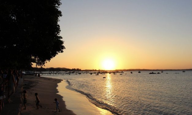 Saudade de curtir um pôr do sol em Búzios?