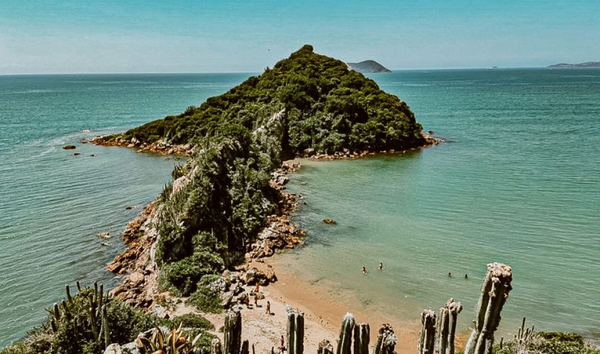 Trilha em Búzios: Ponta do Pai Vitório